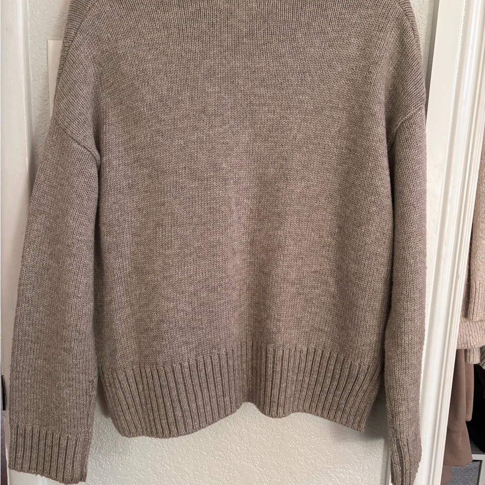 Sweater - Picture 2 of 2